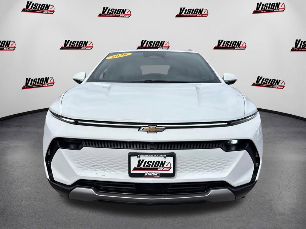 Used 2025 Chevrolet Equinox EV LT w/ Convenience Package II video 2