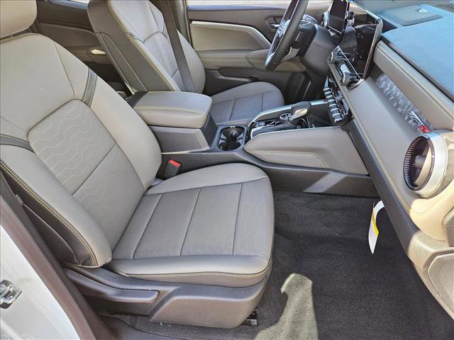 New 2026 Chevrolet Colorado ZR2 w/ Technology Package image 16