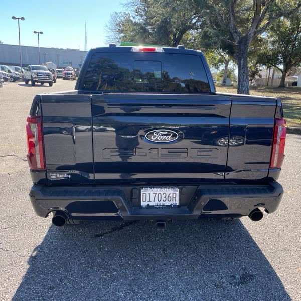 Used 2025 Ford F150 Lariat w/ Equipment Group 501A Mid image 4