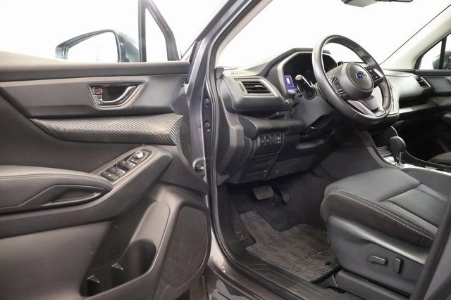 Used 2024 Subaru Ascent Premium w/ Convenience Package image 11