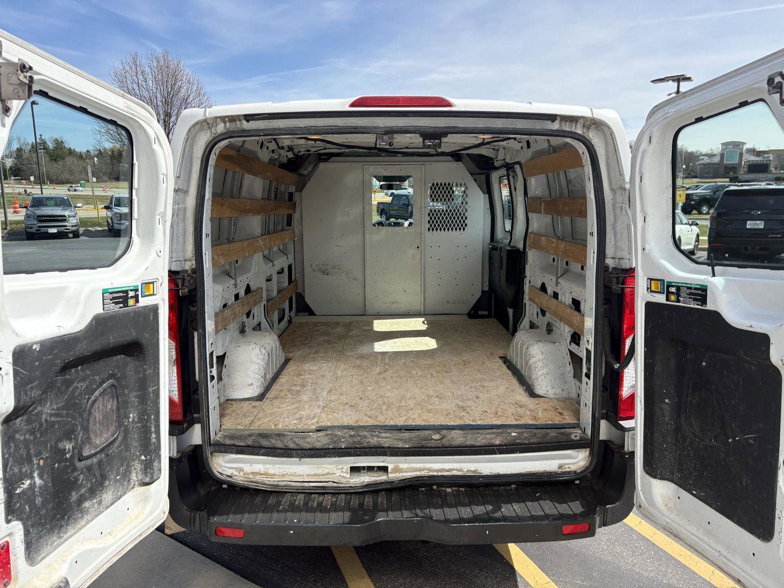 Used 2015 Ford Transit 250 130 Low Roof w/ Exterior Upgrade Package image 17