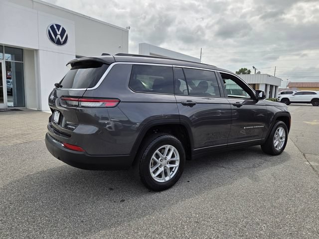Used 2024 Jeep Grand Cherokee L Laredo w/ Luxury Tech Group I RWD image 15