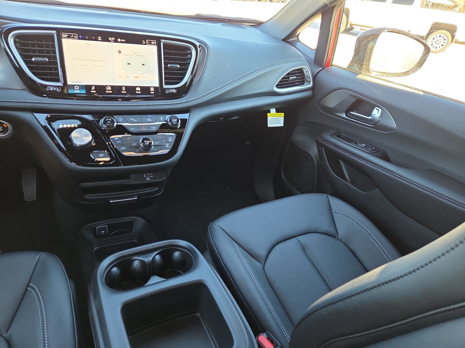 New 2026 Chrysler Pacifica Select w/ S Appearance Package image 13