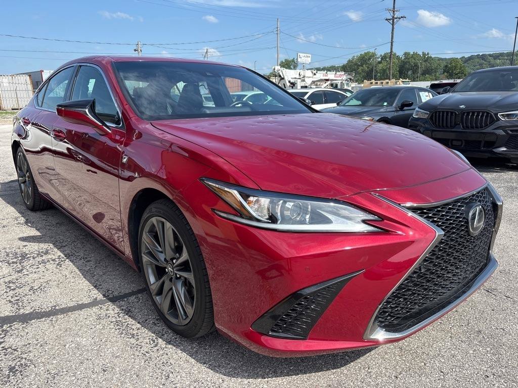 Used 2021 Lexus ES 350 F Sport w/ Accessory Package FWD image 5