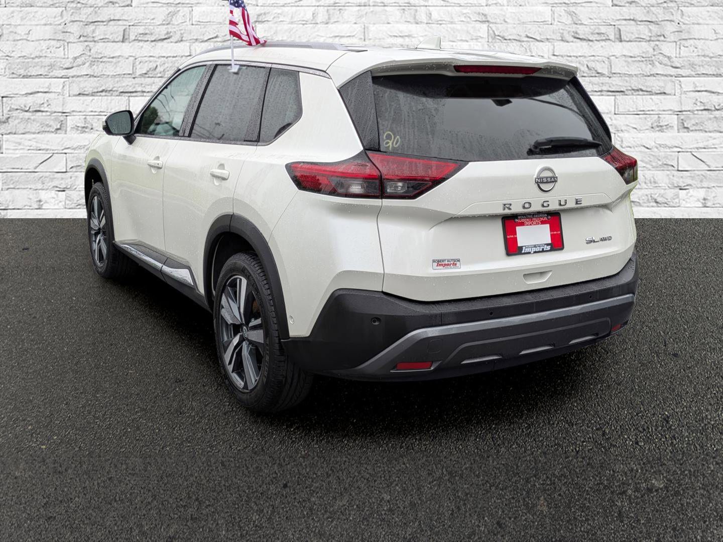 Used 2023 Nissan Rogue SL w/ SL Premium Package AWD/4WD image 9