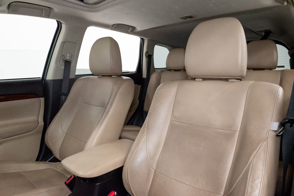 Used 2014 Mitsubishi Outlander GT image 11