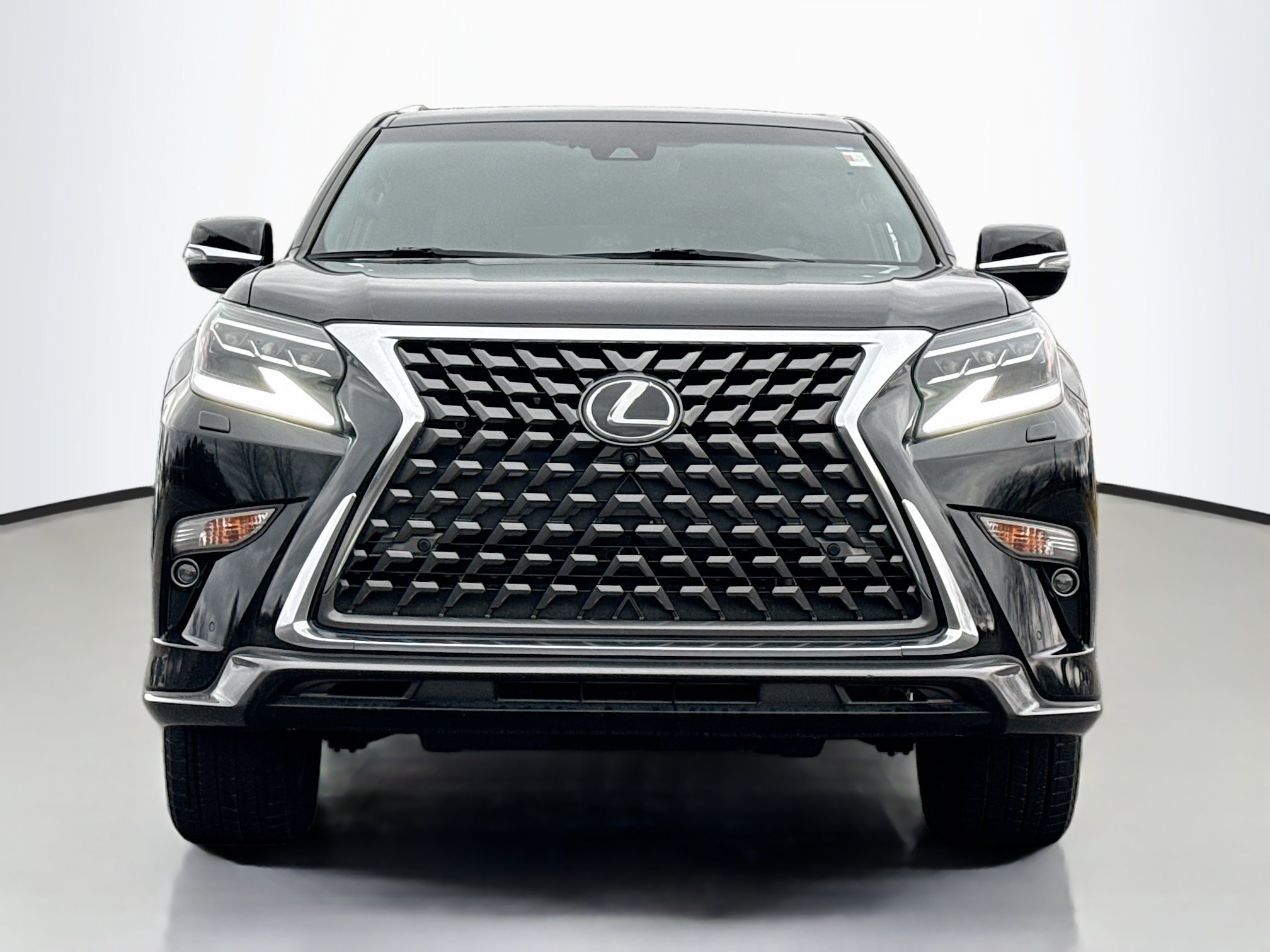 Used 2021 Lexus GX 460 Luxury w/ Sport Design Package AWD/4WD image 16
