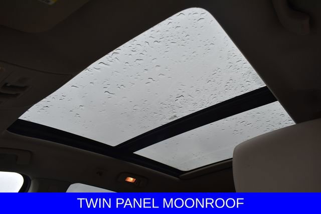 Used 2016 Cadillac SRX Performance w/ Driver Awareness Package image 8