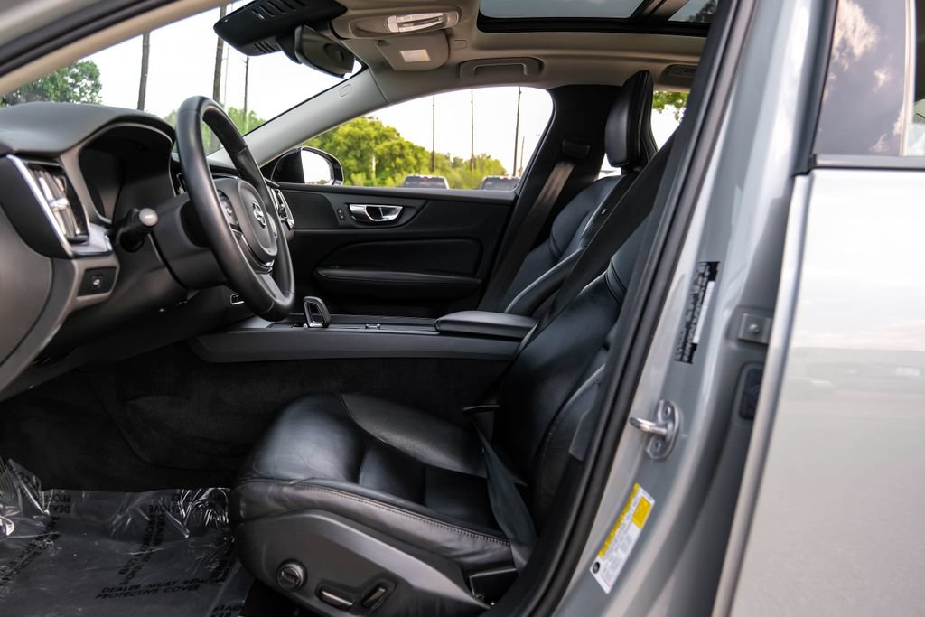 Used 2024 Volvo S60 B5 Core FWD image 37