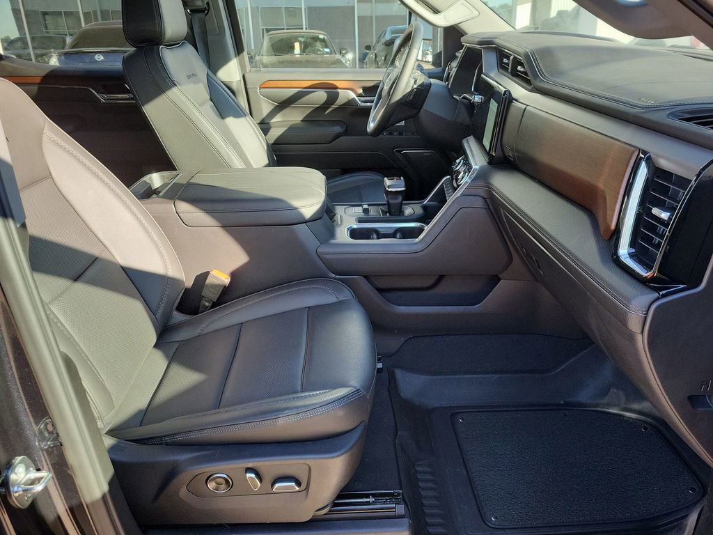 Used 2024 GMC Sierra 1500 Denali w/ Denali Reserve Package image 28