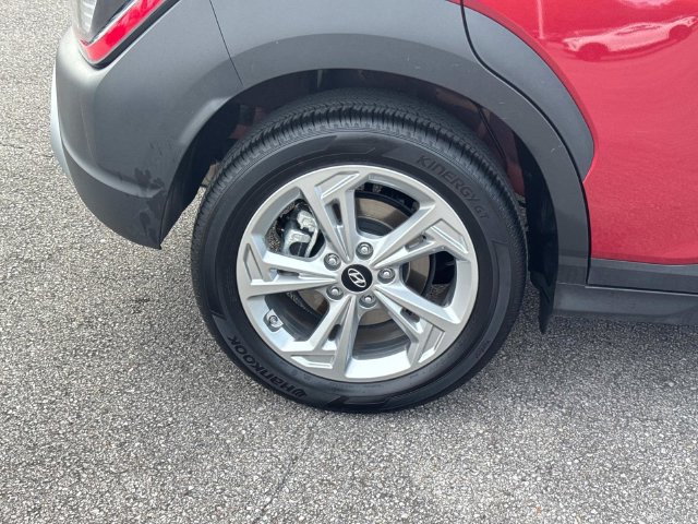 Used 2023 Hyundai Kona SEL AWD/4WD image 11