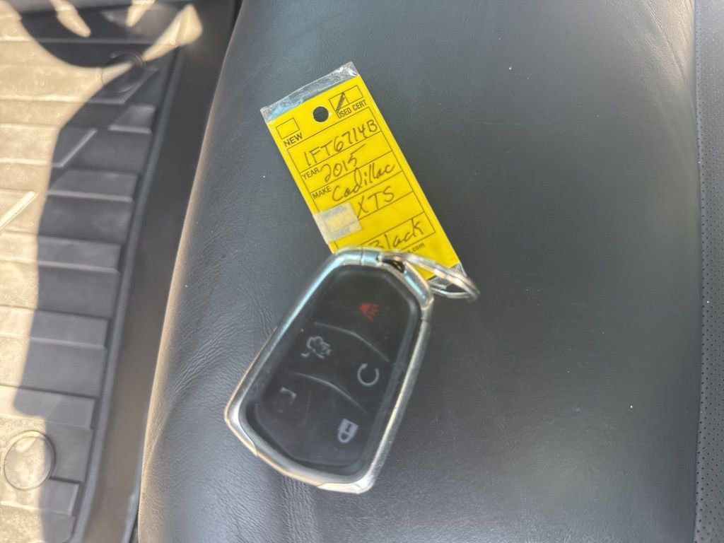 Used 2015 Cadillac XTS Luxury w/ Driver Awareness Package FWD image 34