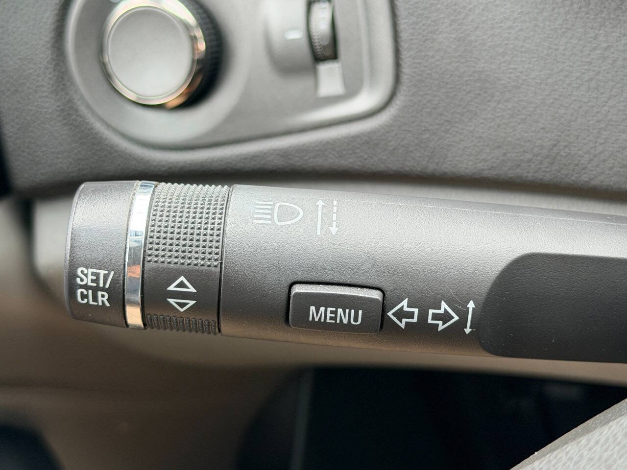 Used 2011 Cadillac SRX 2WD image 29