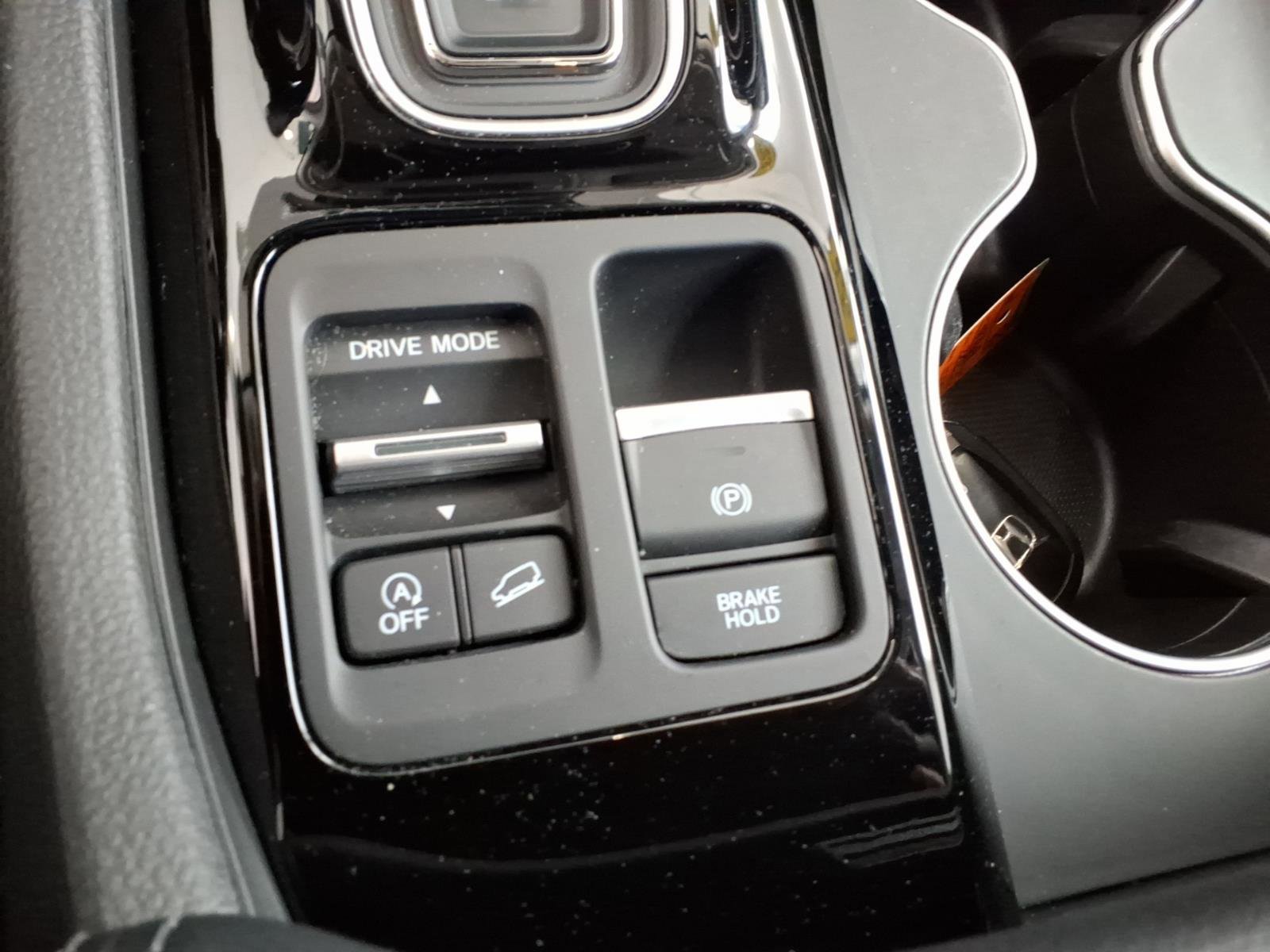 Certified 2023 Honda Pilot Touring image 24