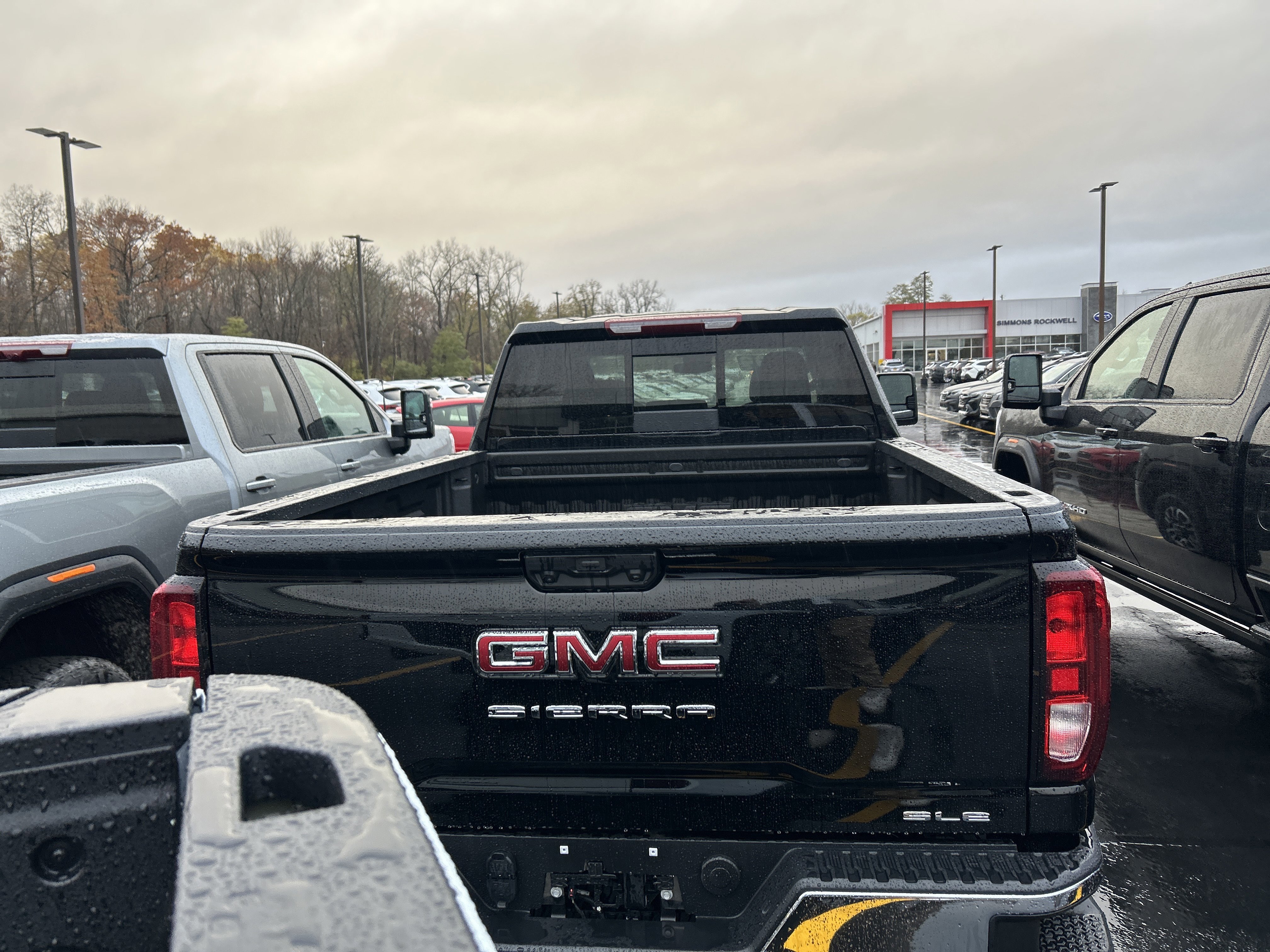 New 2025 GMC Sierra 3500 SLE w/ Preferred Package image 9