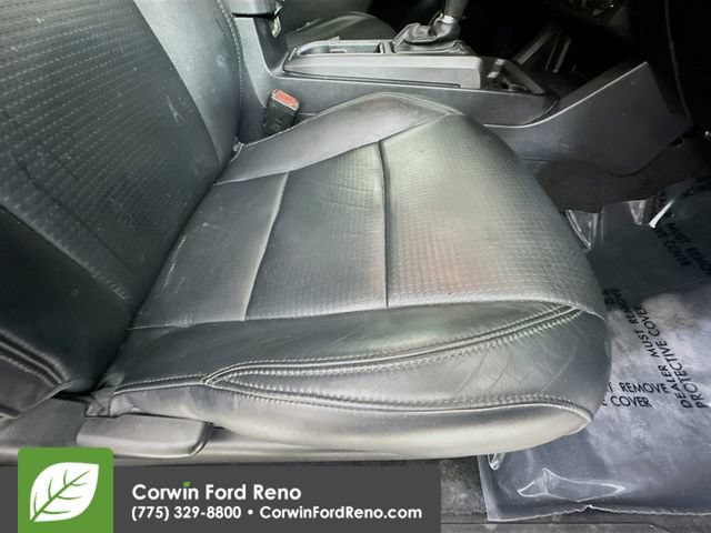Used 2018 Toyota Tacoma TRD Off-Road AWD/4WD image 28
