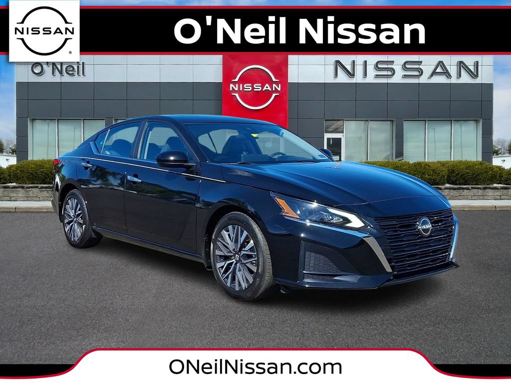 Certified 2023 Nissan Altima 2.5 SV w/ SV Premium Package