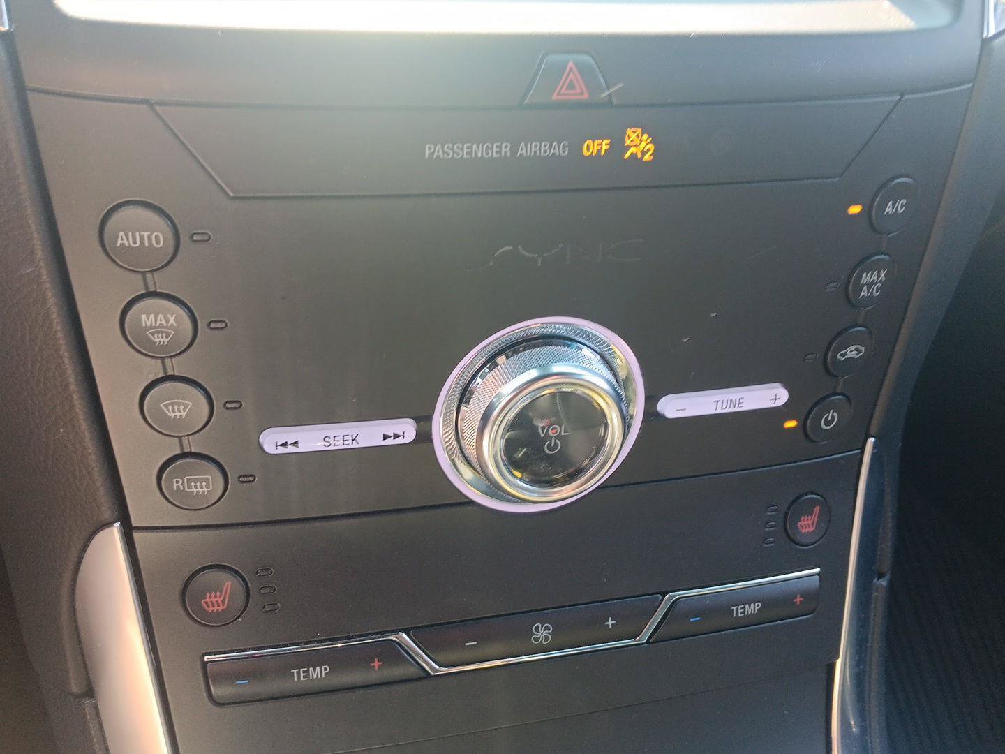 Used 2020 Ford Edge ST AWD/4WD image 16