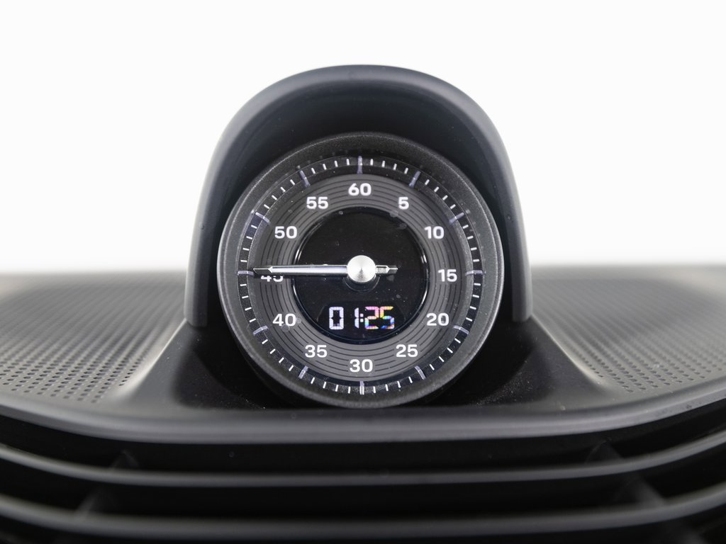 Certified 2022 Porsche Taycan GTS image 19