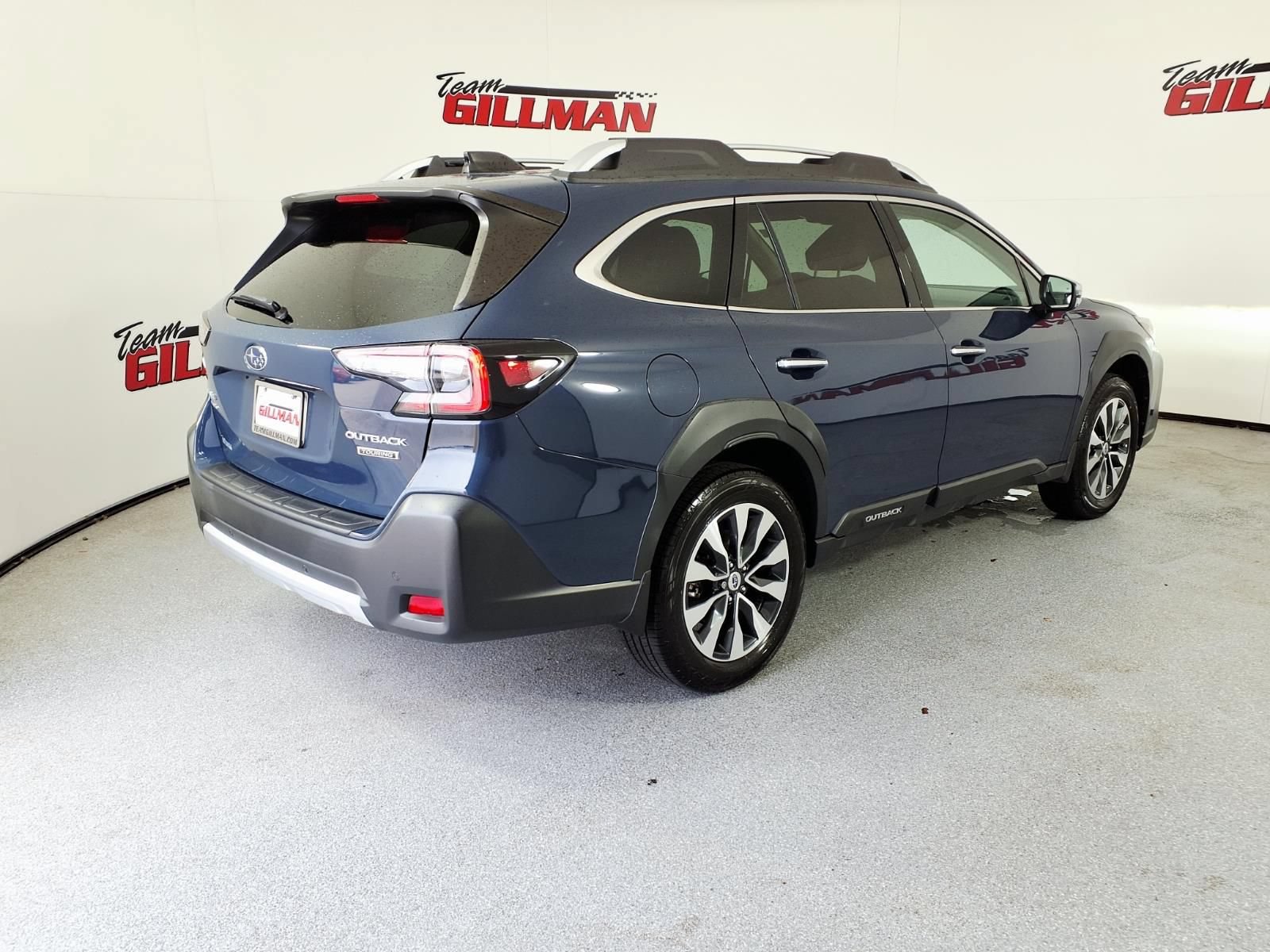 Certified 2023 Subaru Outback Touring AWD/4WD image 5