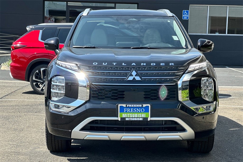 New 2025 Mitsubishi Outlander SEL image 10