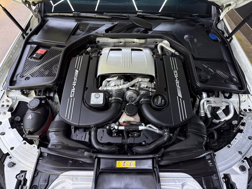 Used 2015 Mercedes-Benz C 63 AMG S image 27