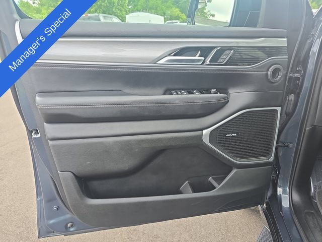 Used 2022 Jeep Wagoneer Series II AWD/4WD image 12