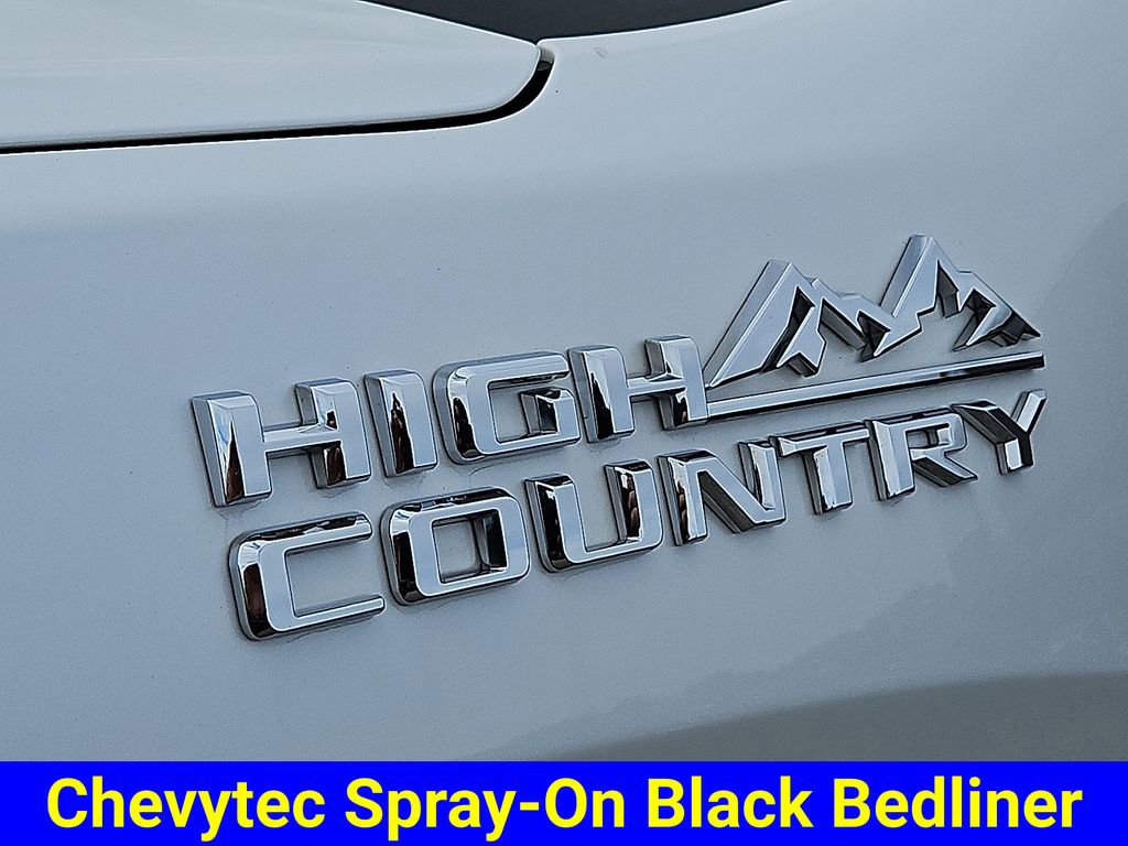 Used 2022 Chevrolet Silverado 1500 High Country w/ Technology Package image 35