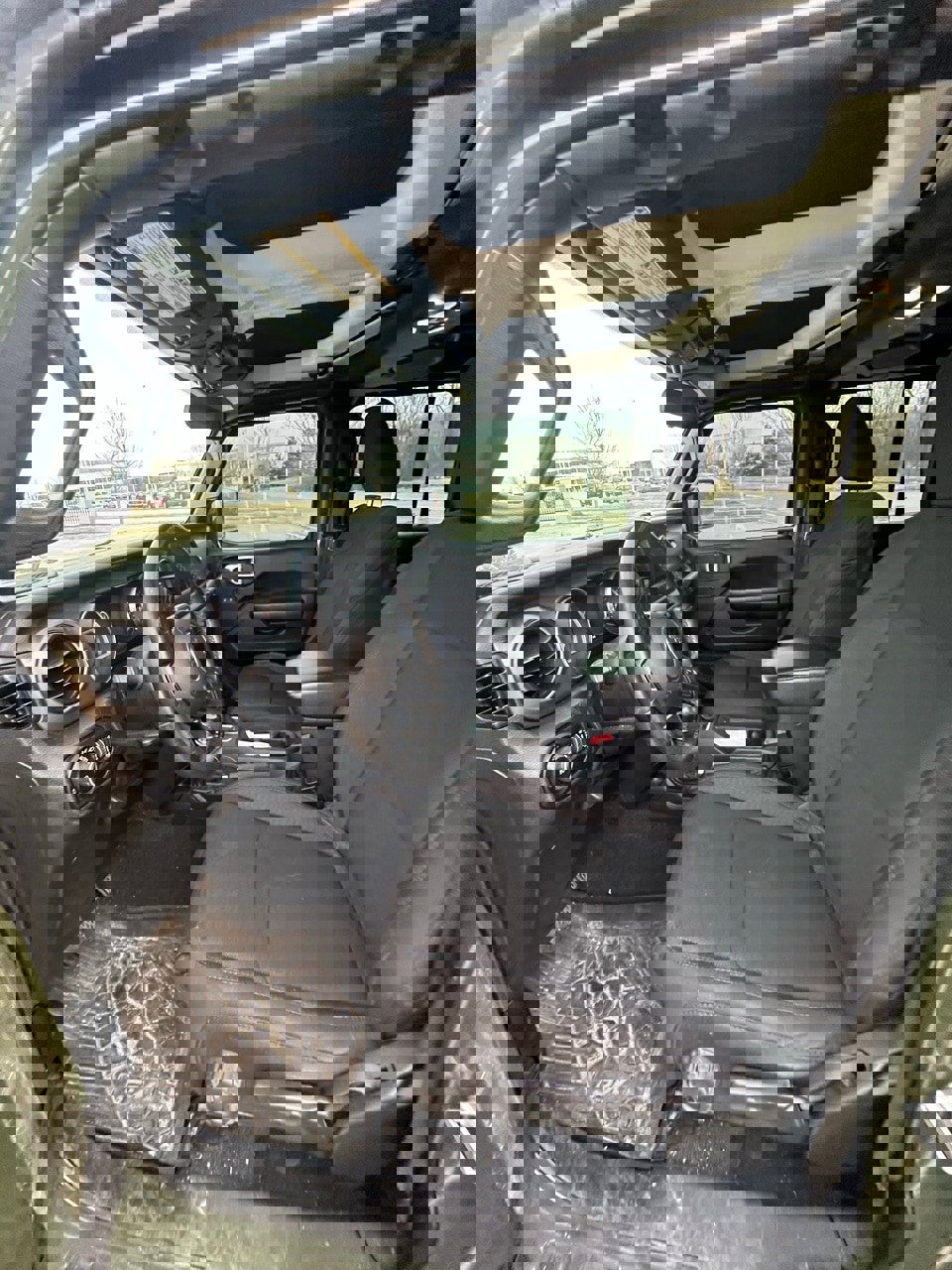 Used 2020 Jeep Wrangler Unlimited Sport S image 4