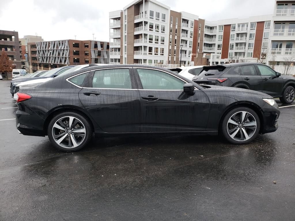 Certified 2025 Acura TLX w/ Technology Package image 11