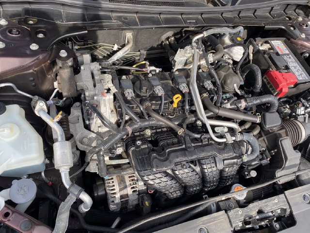 Used 2025 Nissan Altima 2.5 SV FWD image 20