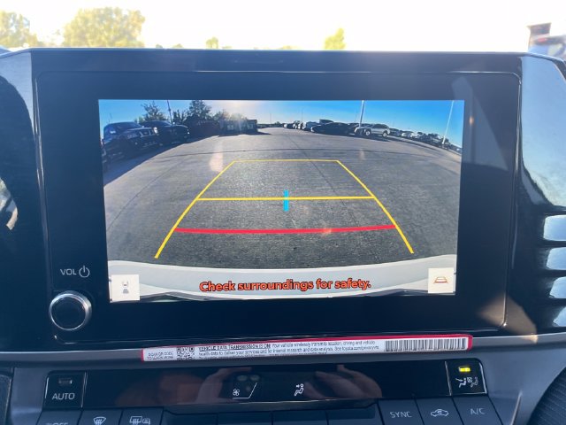Used 2026 Toyota Camry SE FWD image 14