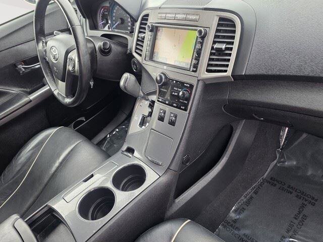 Used 2014 Toyota Venza Limited image 30