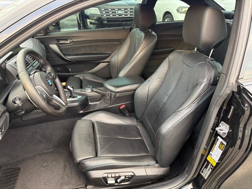 Used 2017 BMW M2 RWD image 12