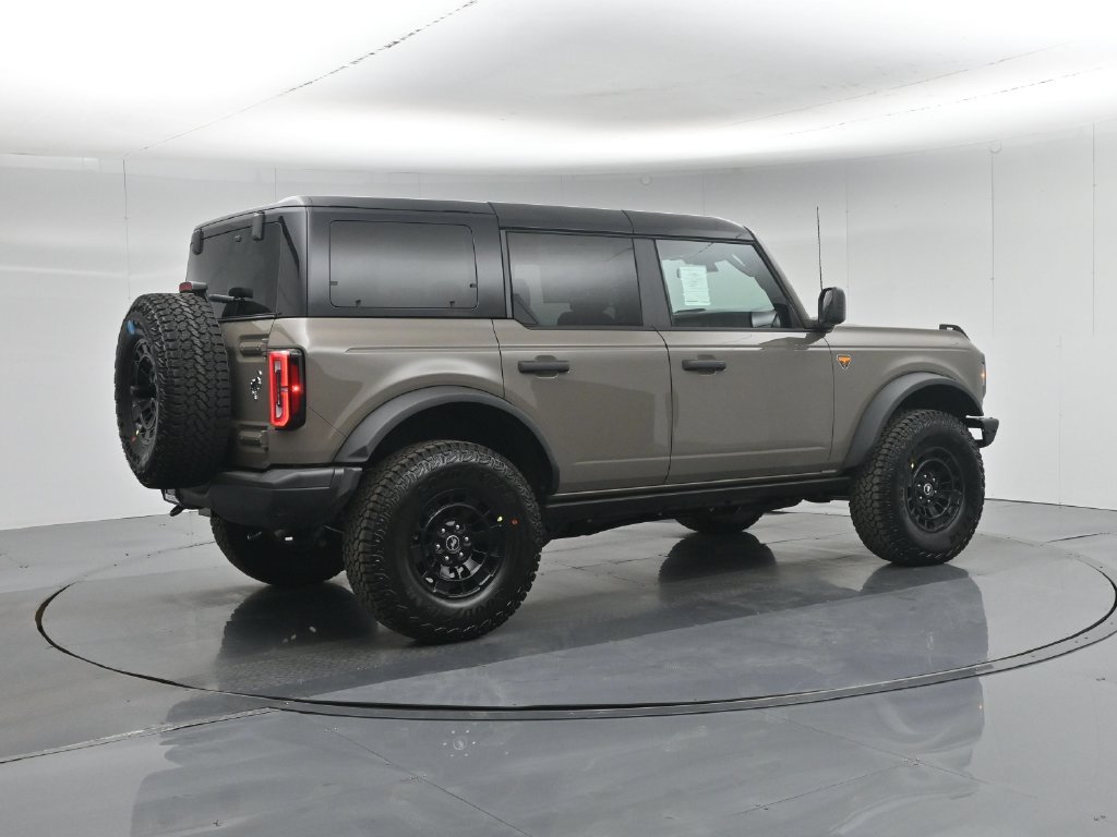 New 2026 Ford Bronco Badlands AWD/4WD image 24
