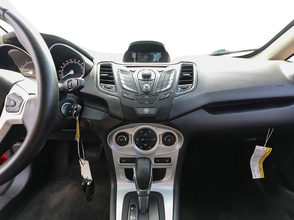 Used 2015 Ford Fiesta SE w/ Comfort Package FWD image 16