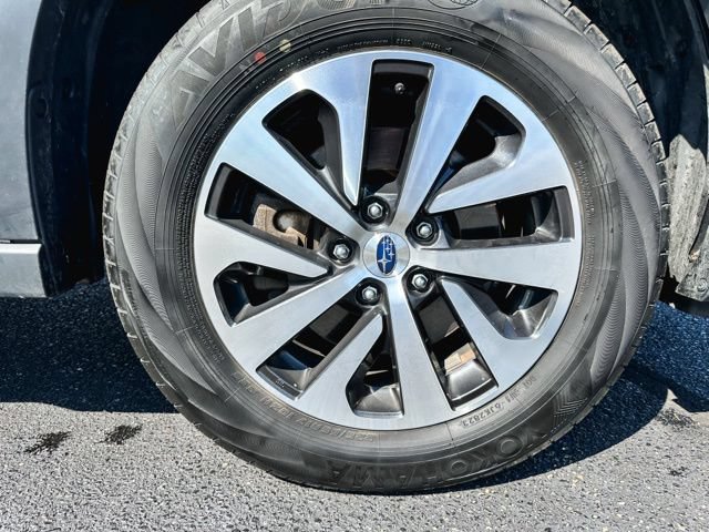 Used 2024 Subaru Outback Premium AWD/4WD image 11