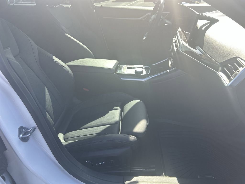 Used 2024 BMW i4 eDrive40 w/ Convenience Package image 16