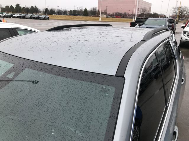 Used 2023 Chevrolet Traverse LT image 7