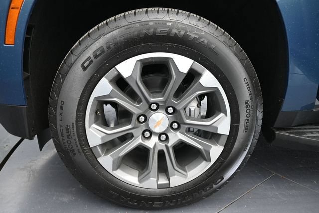 New 2026 Chevrolet Tahoe LS w/ LPO, Dark Essentials Package AWD/4WD image 17