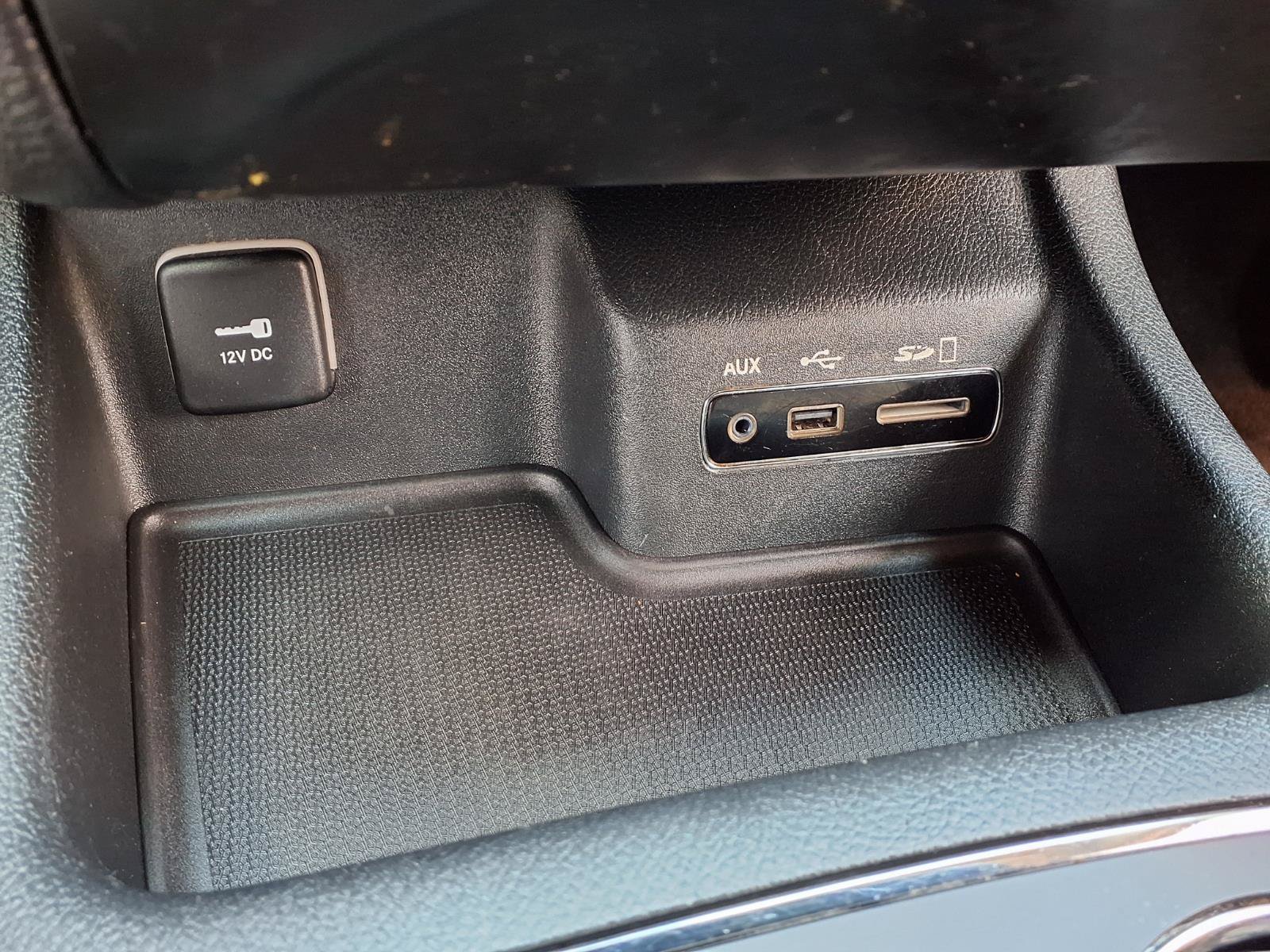 Used 2016 Dodge Durango Limited w/ Nav & Power Liftgate Group RWD image 10
