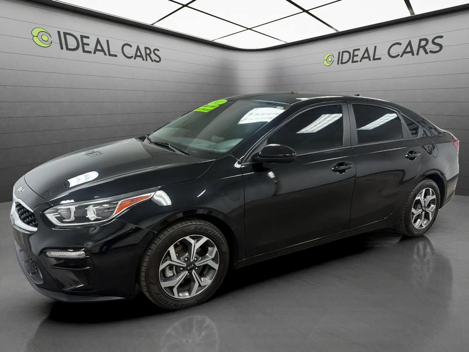 Used 2021 Kia Forte LXS FWD image 1