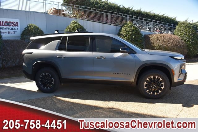 New 2026 Chevrolet Traverse Z71 w/ Driver Confidence Package image 13