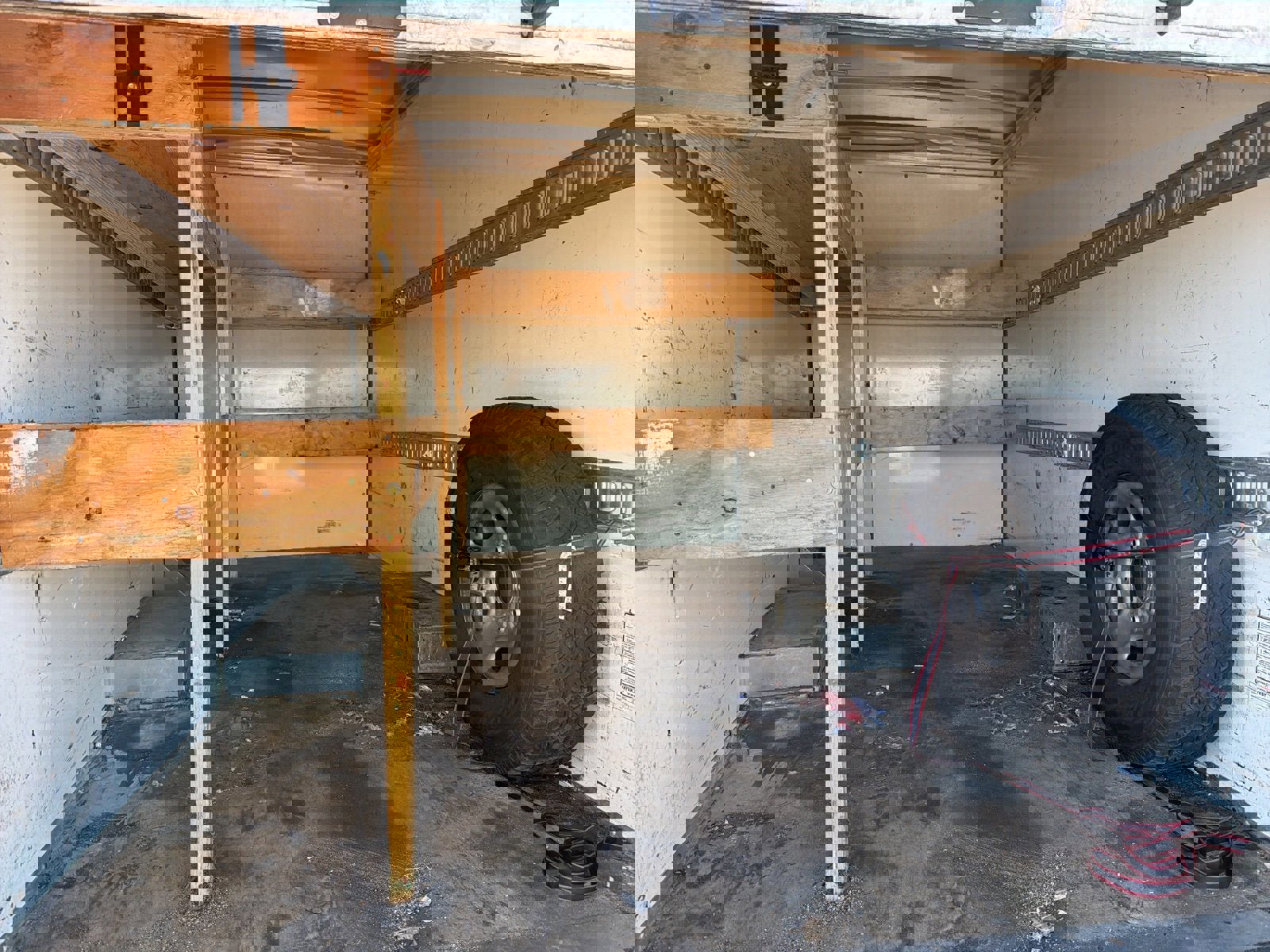 Used 2023 GMC Savana 3500 w/ Power Convenience Package image 9