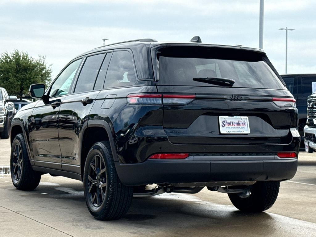 New 2026 Jeep Grand Cherokee Altitude AWD/4WD image 6