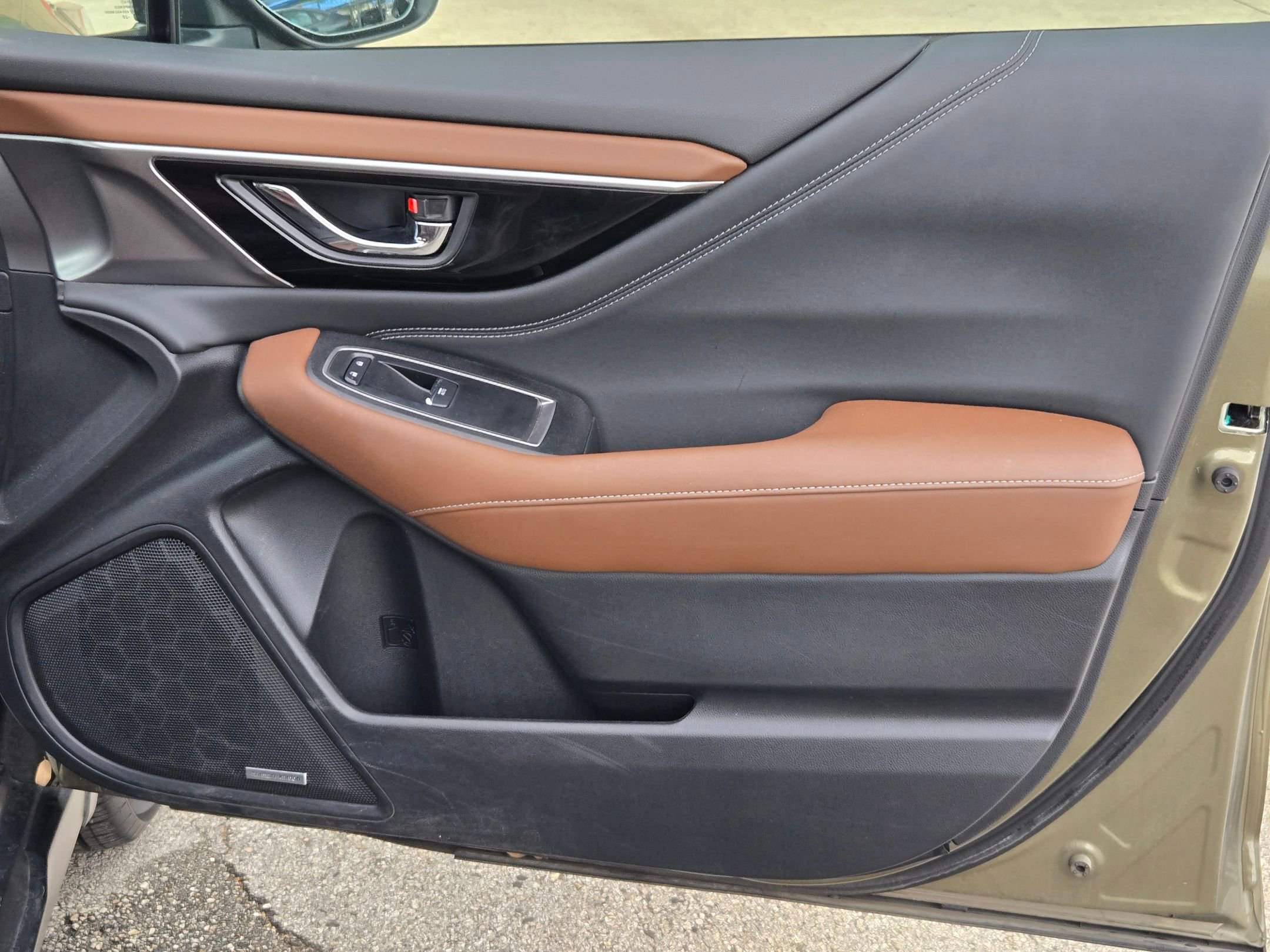 Used 2021 Subaru Outback Touring XT image 28