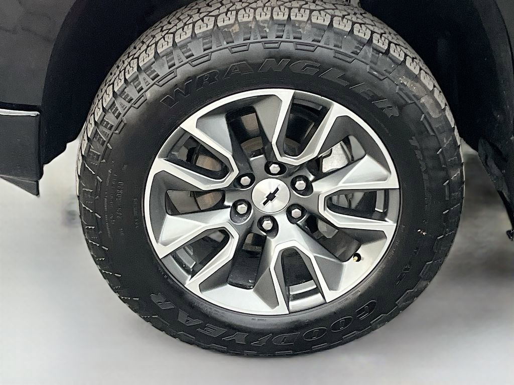 Used 2025 Chevrolet Silverado 1500 RST w/ Z71 Off-Road Package image 31
