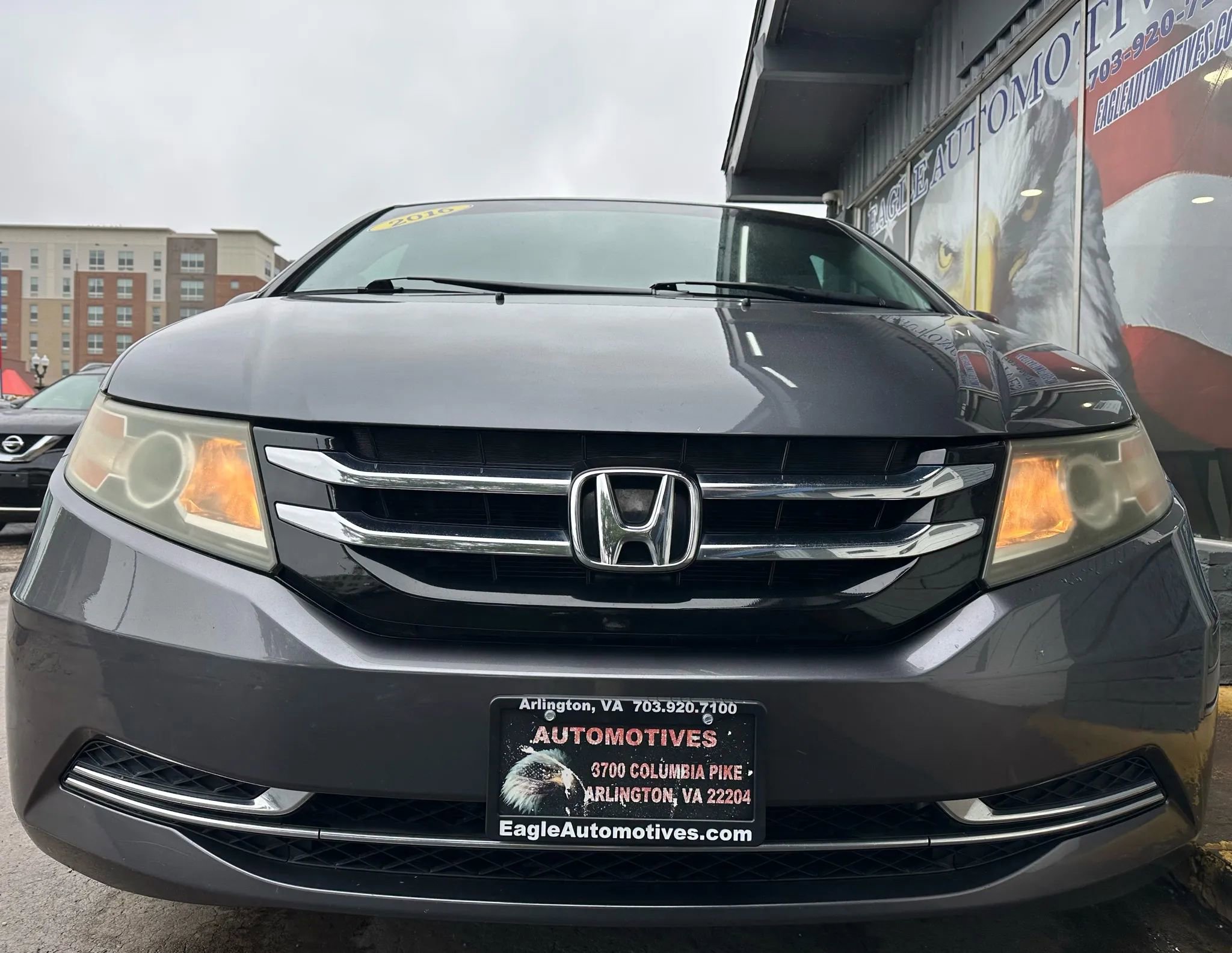 Used 2016 Honda Odyssey SE image 8
