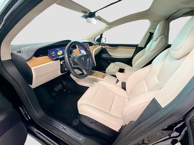Used 2018 Tesla Model X 75D image 19
