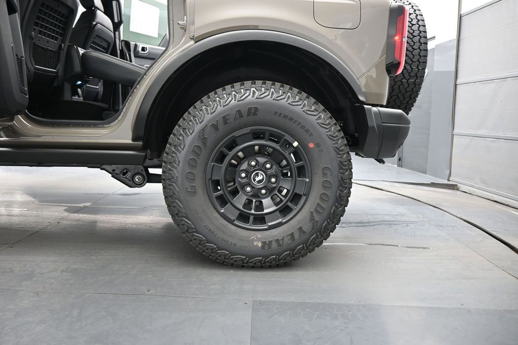 New 2026 Ford Bronco Badlands AWD/4WD image 22